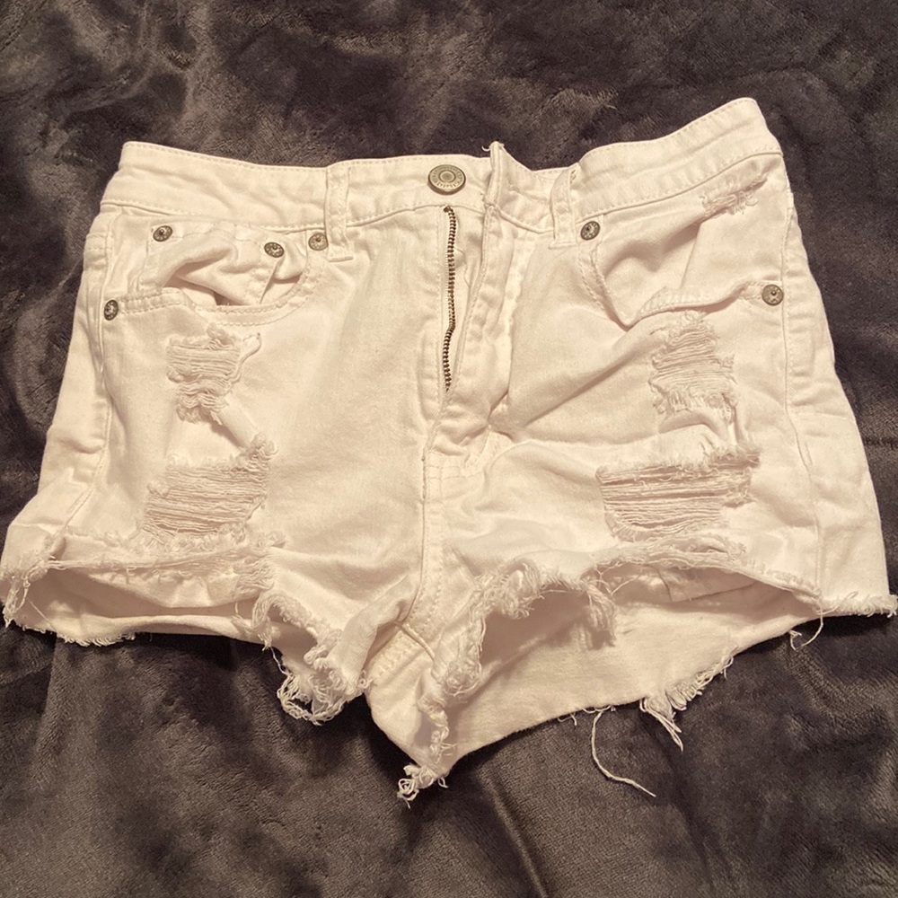 White Aero High Rise Shorty Jean Shorts Size: 4